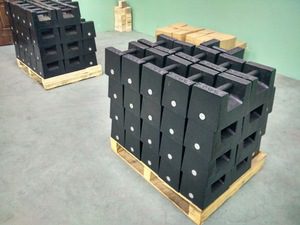 Quả chuẩn Gang M1