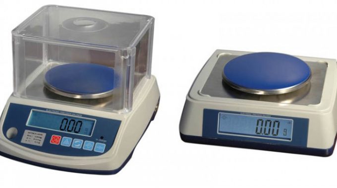 Cân Điện Tử KD-TBED 300g/0.01g – TAIWAN