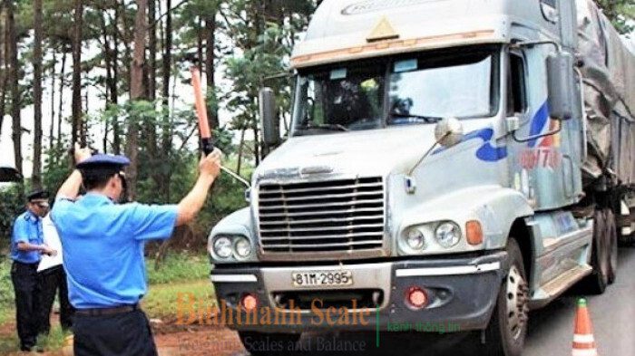 Trong lúc Covid-19 phức tạp, xe chở quá tải tái bùng phát mạnh tại nhiều tuyến