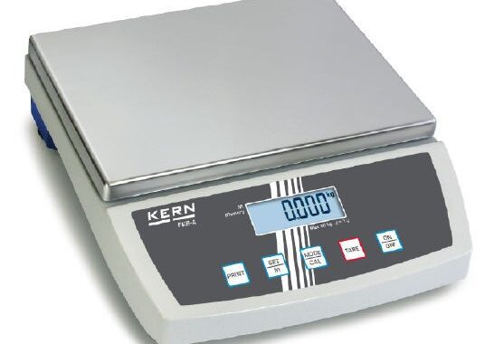 [Cân Kern] Cân kỹ thuật 1 số lẻ (15 kg/0.5 g) FKB 15K0.5A Kern